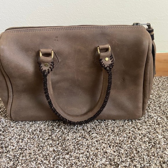 Duffel bag tan purse with beading on handles boho fringe tassel - Picture 2 of 9